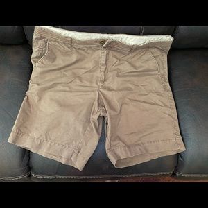 Natural Reflections brown shorts size 16